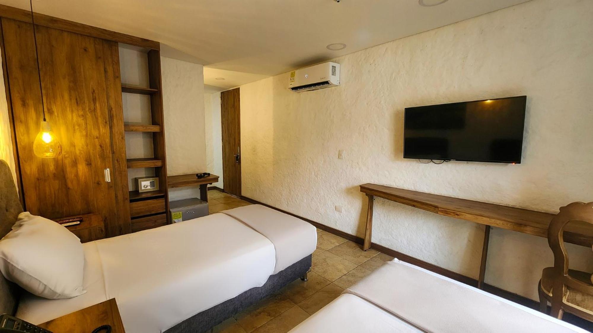 Casa Del Hidalgo Centenario Hotel Cali